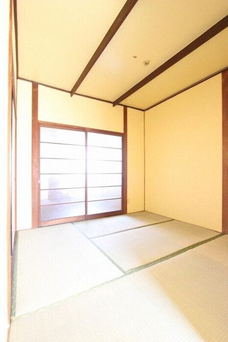 居室 Y′sフラット博多南