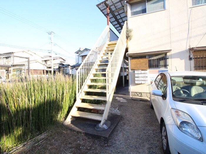 エントランス部分 Y′sフラット博多南