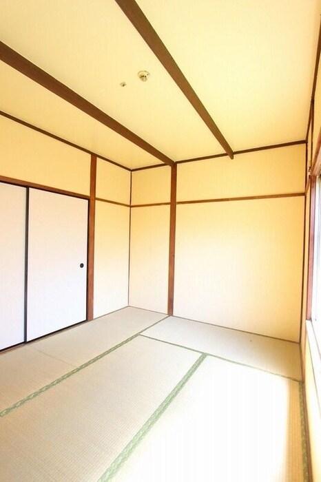 居室 Y′sフラット博多南