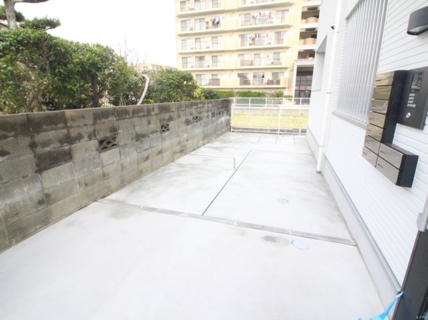 駐輪場 グランシャルム姪浜西