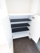 靴箱 ＫＤＸﾚｼﾞﾃﾞﾝｽ大濠ﾊｰﾊﾞｰﾋﾞｭｰﾀﾜｰ