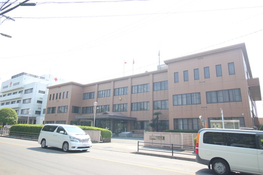 筑紫野警察署(警察署/交番)まで200m ｱﾋﾞﾀｼｵﾝ天拝