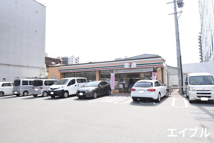 セブンイレブン(コンビニ)まで400m ＲＥＳＩＤＥＮＣＥ花畑