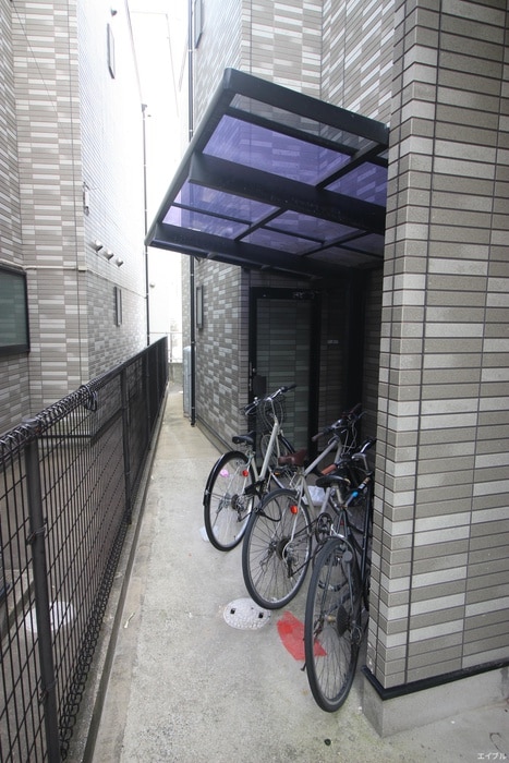 駐輪場 ＥＡＳＴＳＩＤＥ博多