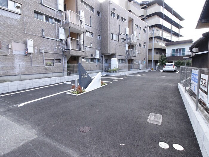 駐車場 エルカーサ門司駅前