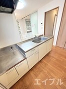 キッチン ロアーブル参番館