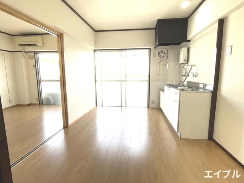 居室 二日市ビル