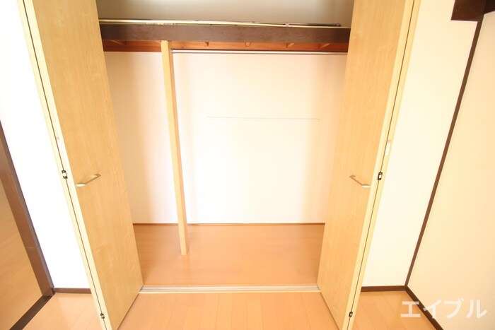 収納 二日市ビル