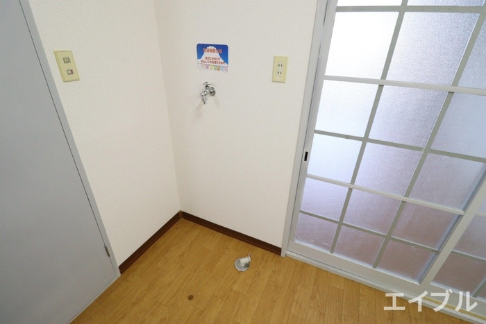 洗濯機置場 コートビレッジC棟