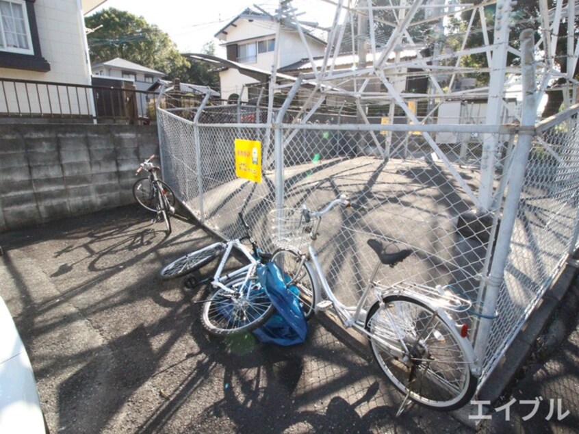 駐輪場 シャトレ隈