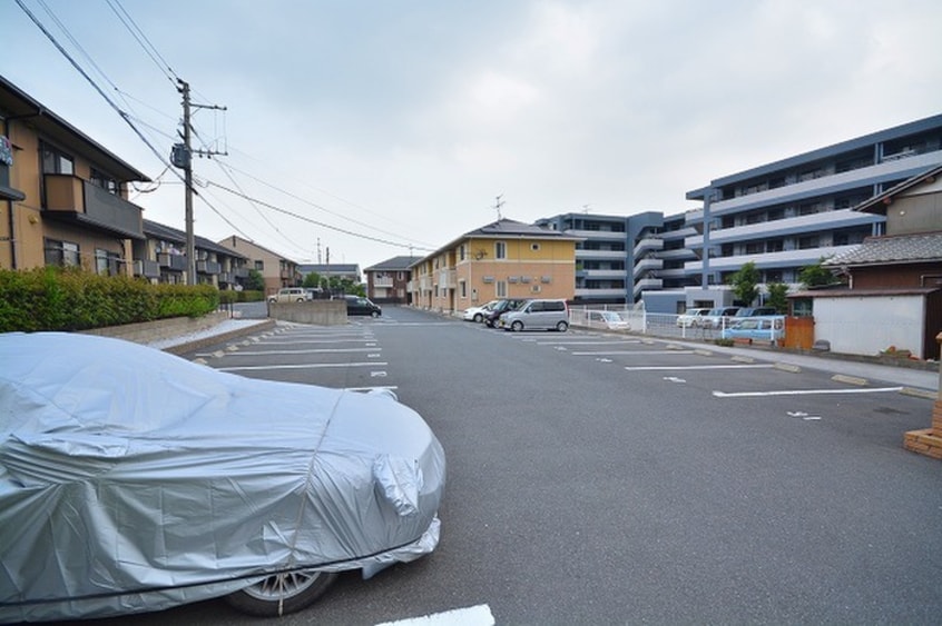 駐車場 サンクラ－ズメゾンＡ