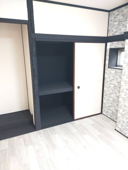 収納 モンシャトレⅠ