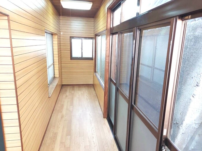 廊下 モンシャトレⅠ