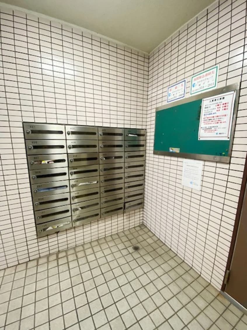 エントランス部分 オリエンタル朝日ヶ丘(401)