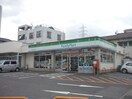 ファミリーマート八幡青山一丁目店(コンビニ)まで400m クレベール皇后崎