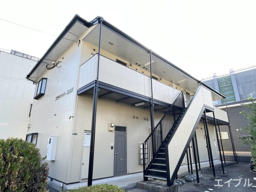 外観写真 フライ・ハイト通古賀