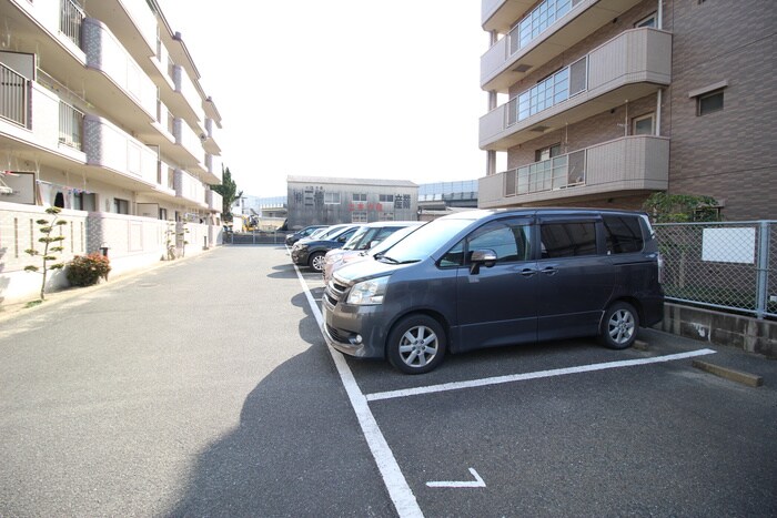 駐車場 パストラル杉塚