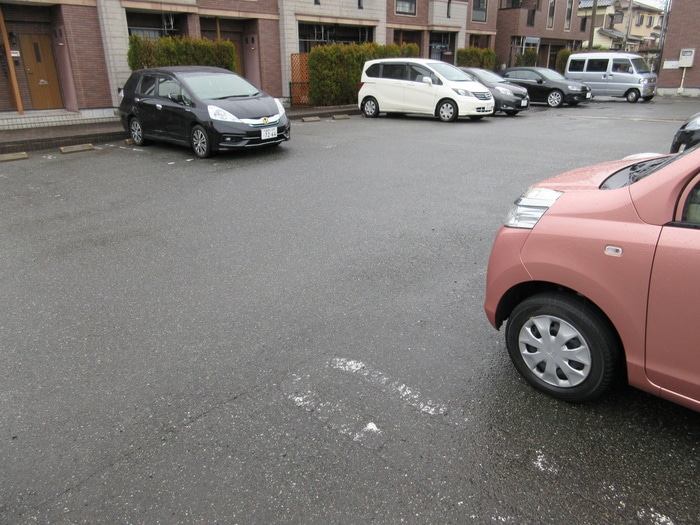 駐車場 パイングローヴヒルズＢ