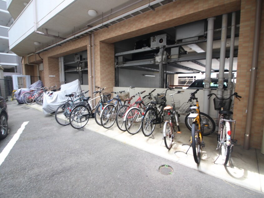 駐輪場 クリエート平尾駅前