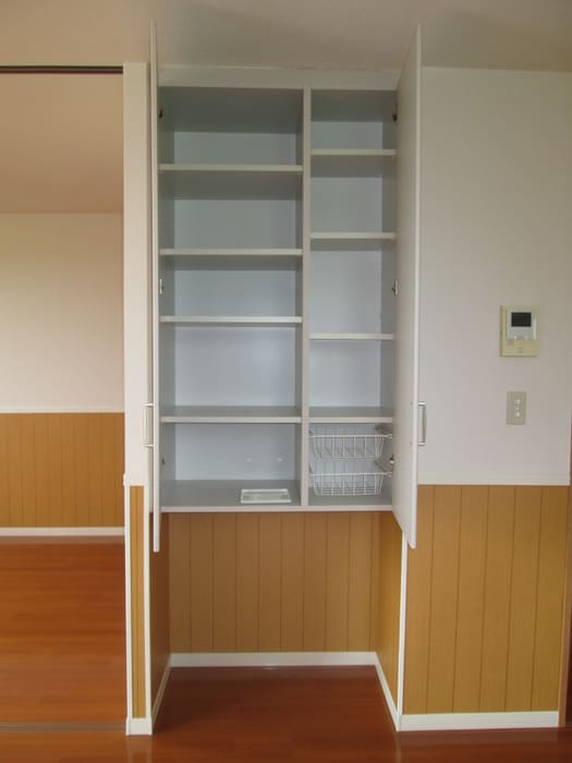 収納 シャーメゾン頓野B棟