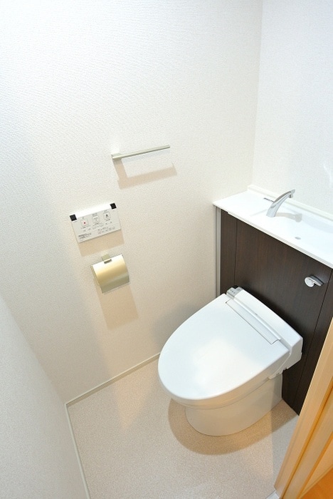 トイレ グラーツィア畠中