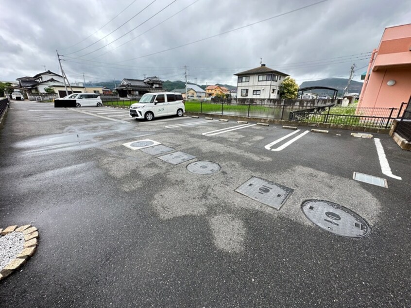 駐車場 エテルノ・ピーヌⅡ