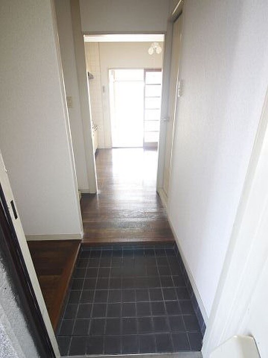 玄関 カナオNO.7ビル