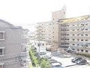 室内からの展望 ルミエール東大利