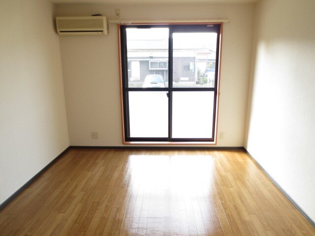 内観写真 カンパ－ニュ出屋敷Ⅱ