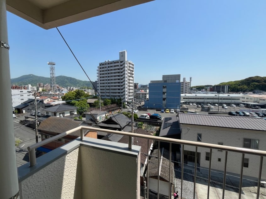 室内からの展望 清水ビル穴生マンション