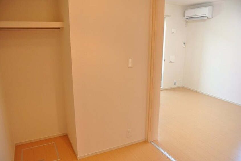 収納 エスカーザ