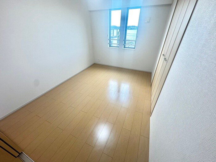 居室 エスカーザ