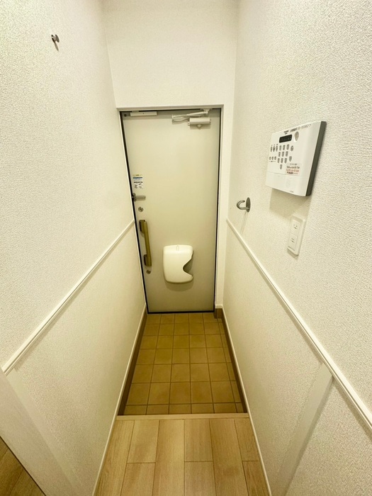 玄関 仮）グローリア・ヒデB