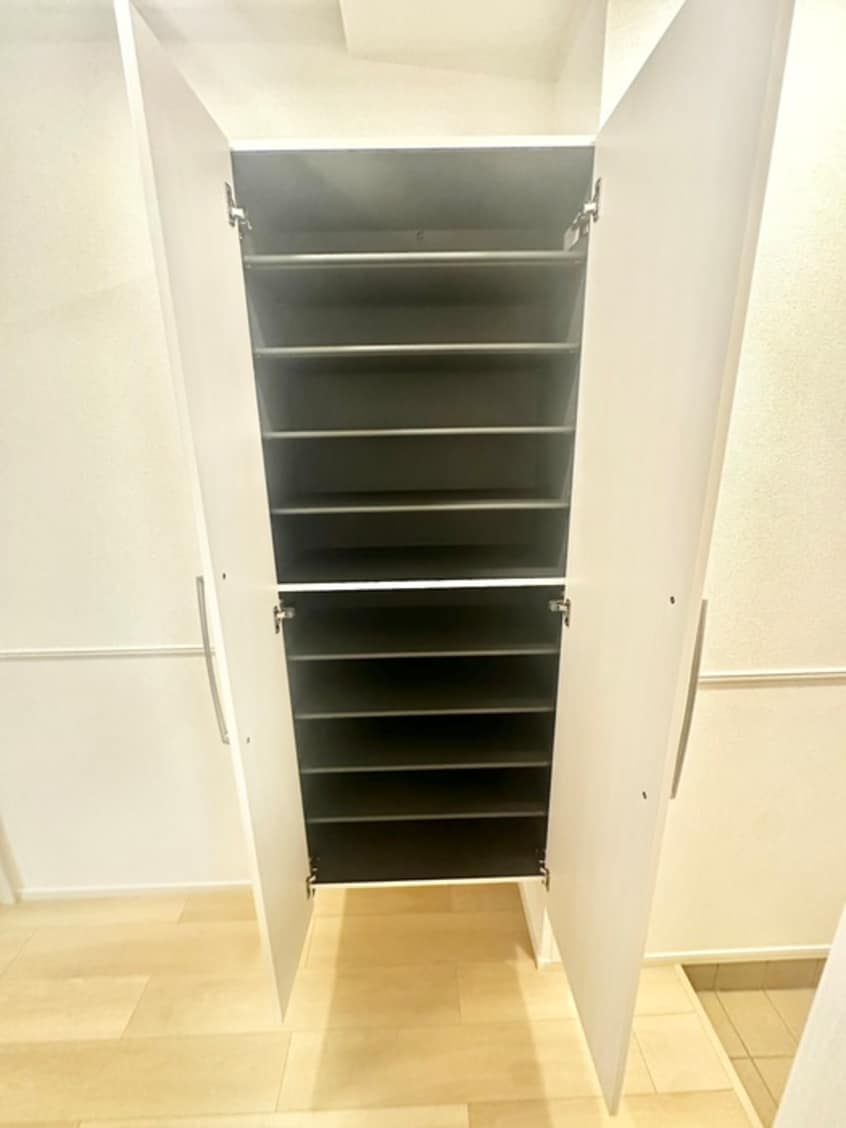 靴箱 仮）グローリア・ヒデB