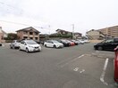 駐車場 ロイヤルヒルズタワー