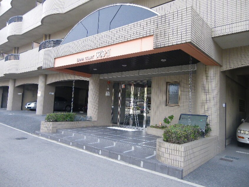 エントランス部分 ダイナコ－ト折尾Ⅱ(504)