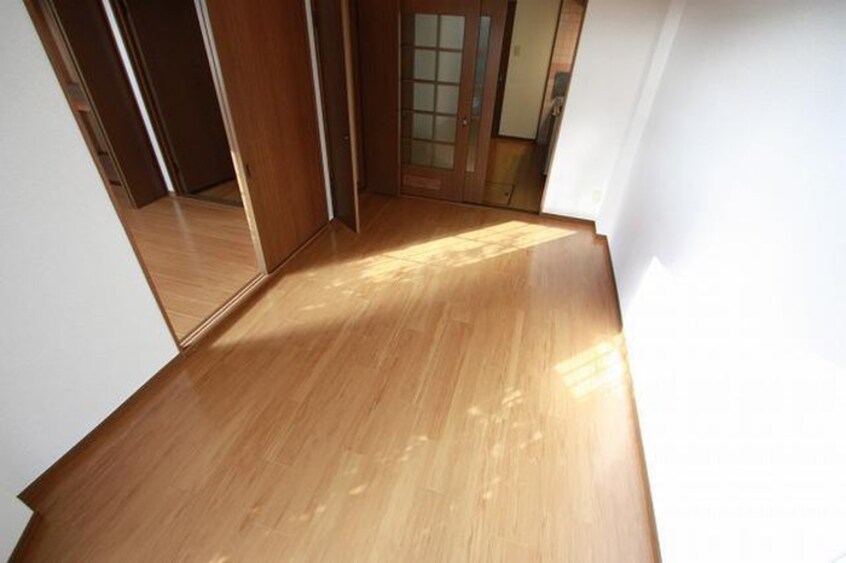 内観写真 楽市リバーサイドプレイス２