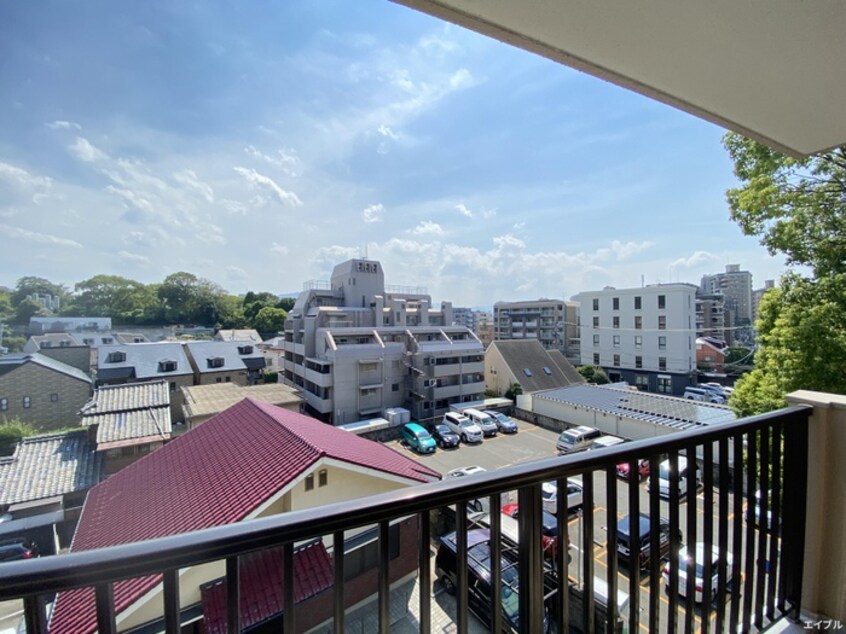 室内からの展望 ＧＯＬＦＯ六本松