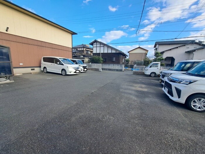 駐車場 エクレール・パナＢ