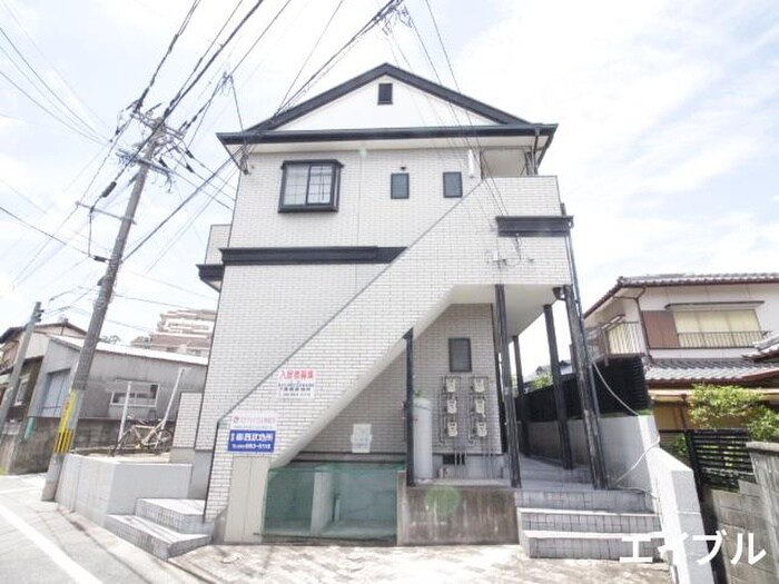 エントランス部分 ステディハウス神松寺