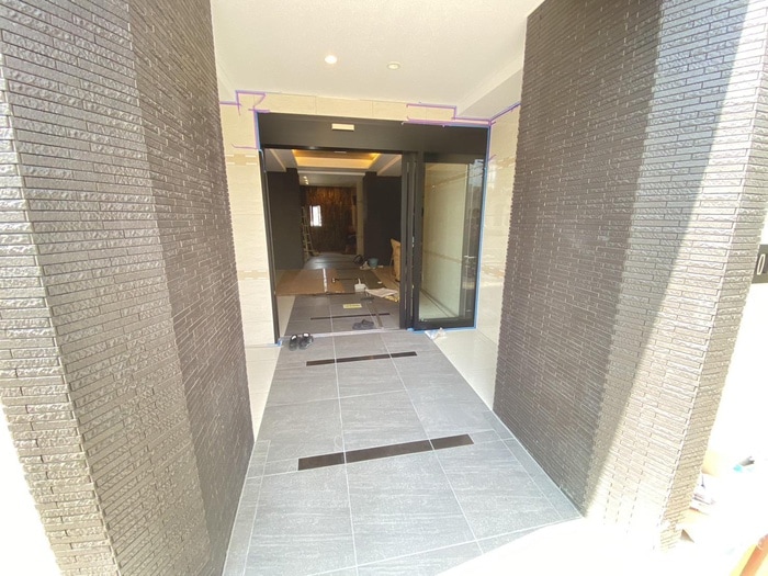 エントランス部分 ＰＲＯＵＤⅡ花畑