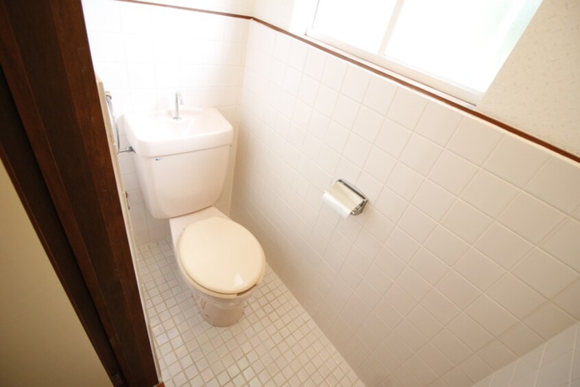 トイレ ラフォーレ春日