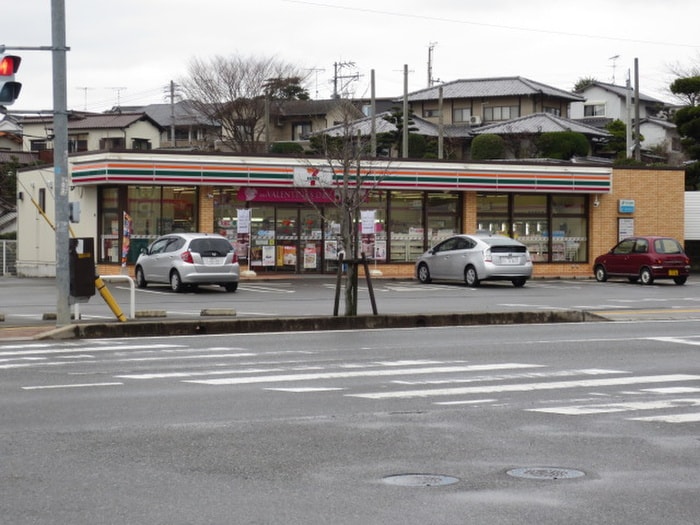 セブンイレブン(コンビニ)まで212m グランシャトーＢ