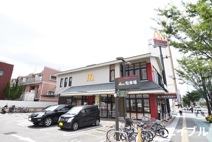 マクドナルド日赤通り店(ファストフード)まで750m ペスカデリア大楠