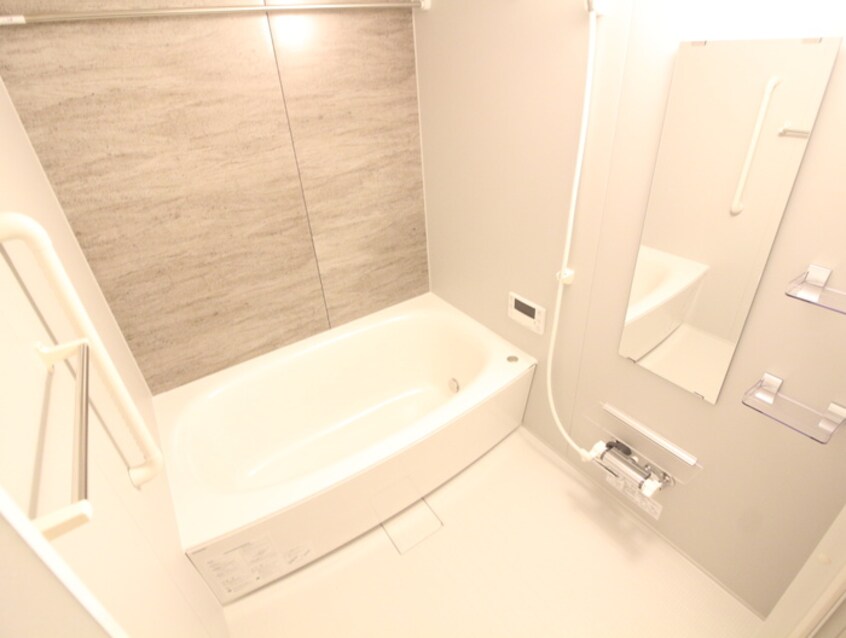 バス／シャワールーム等 レーベンス守恒