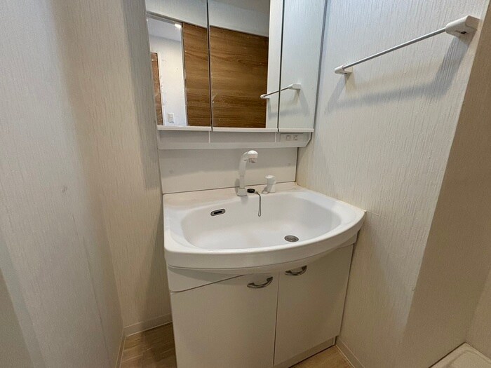 洗面 LIFE　FIELD警弥郷