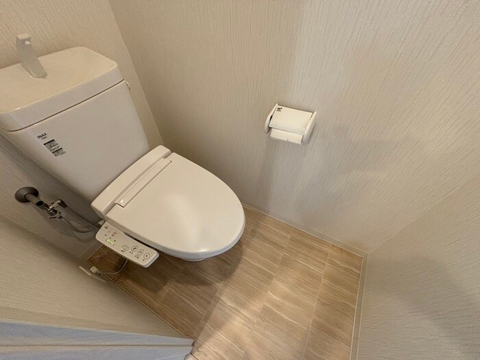 トイレ LIFE　FIELD警弥郷