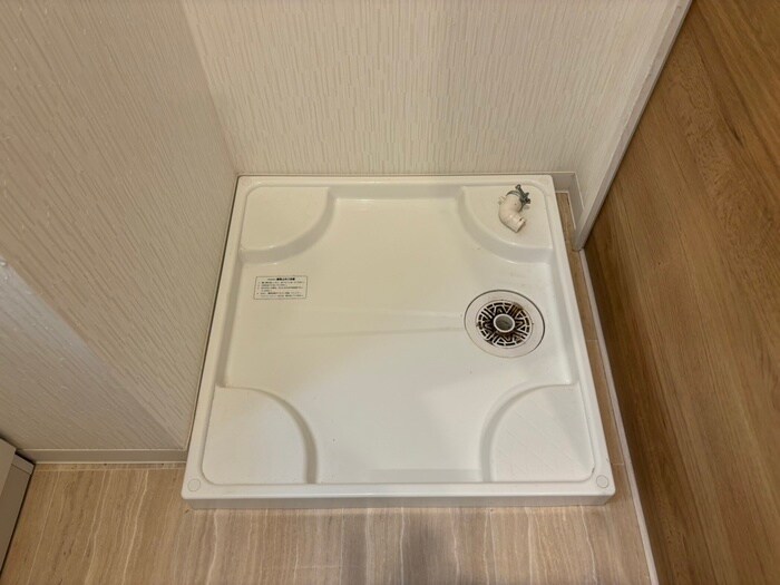 洗濯機置場 LIFE　FIELD警弥郷