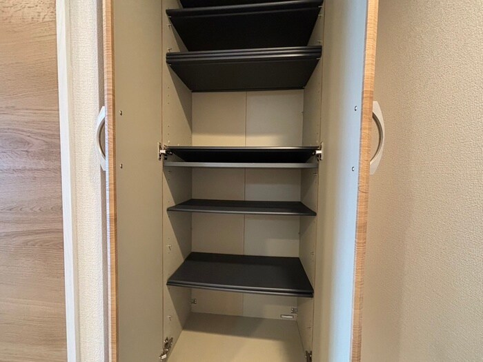 靴箱 LIFE　FIELD警弥郷