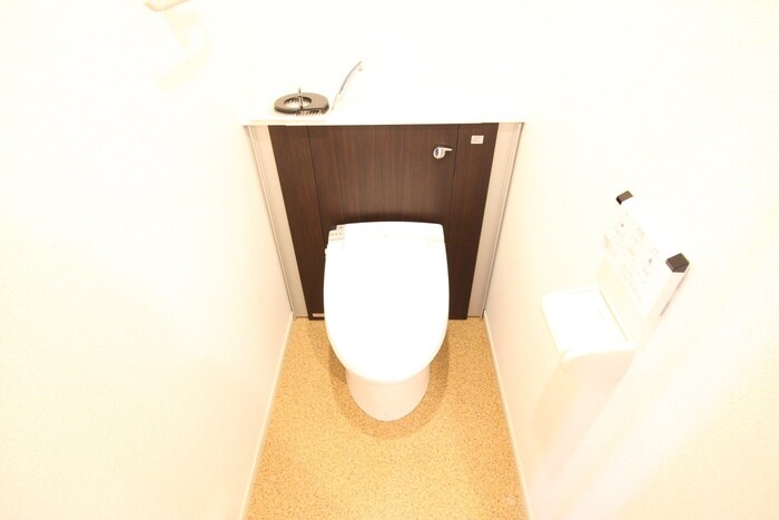 トイレ ソレイユ原田